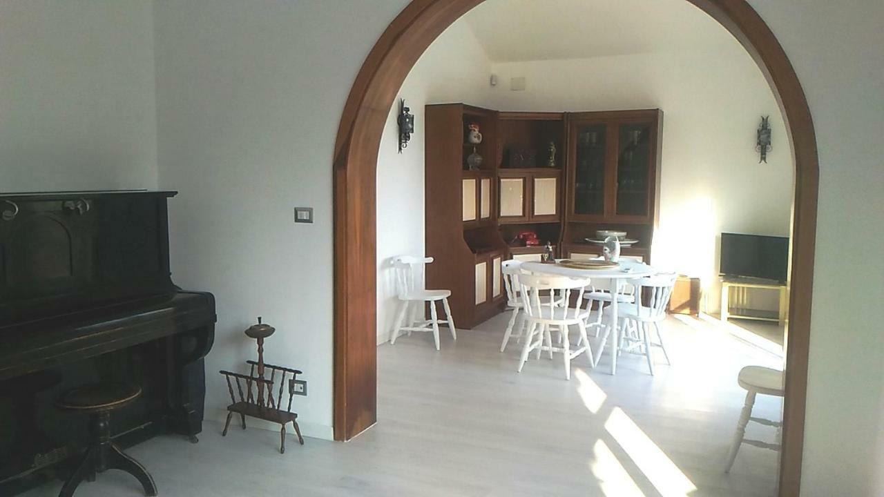Villa Delle Muse Fontane Bianche Buitenkant foto